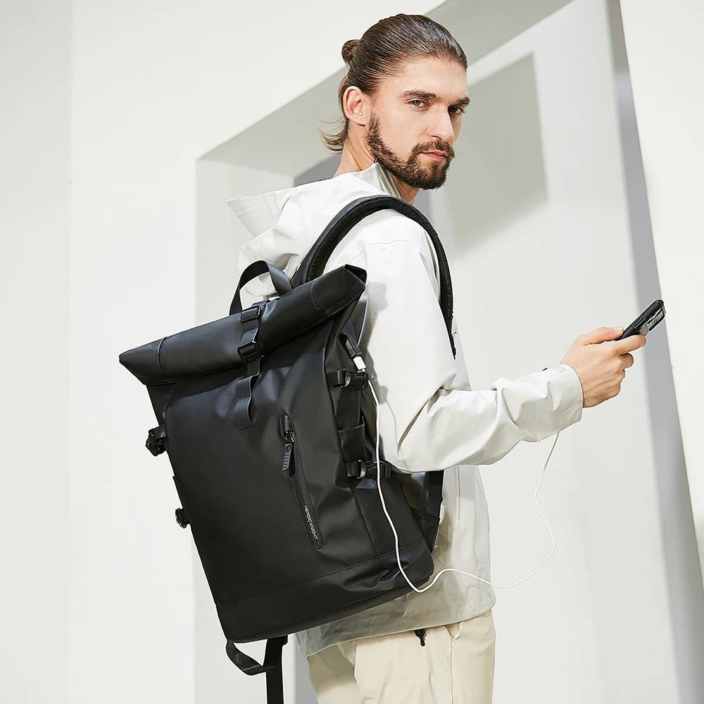 3-in-1 Bicycle Bag and Backpack – Versatile, Waterproof, and Ready for Any Journey