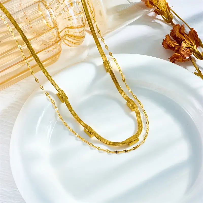 Double-layer gold necklace with elegant design