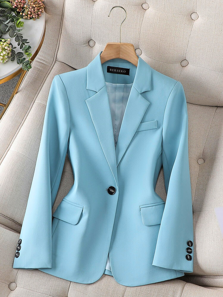 Stylish Women's Blazer - Carmen