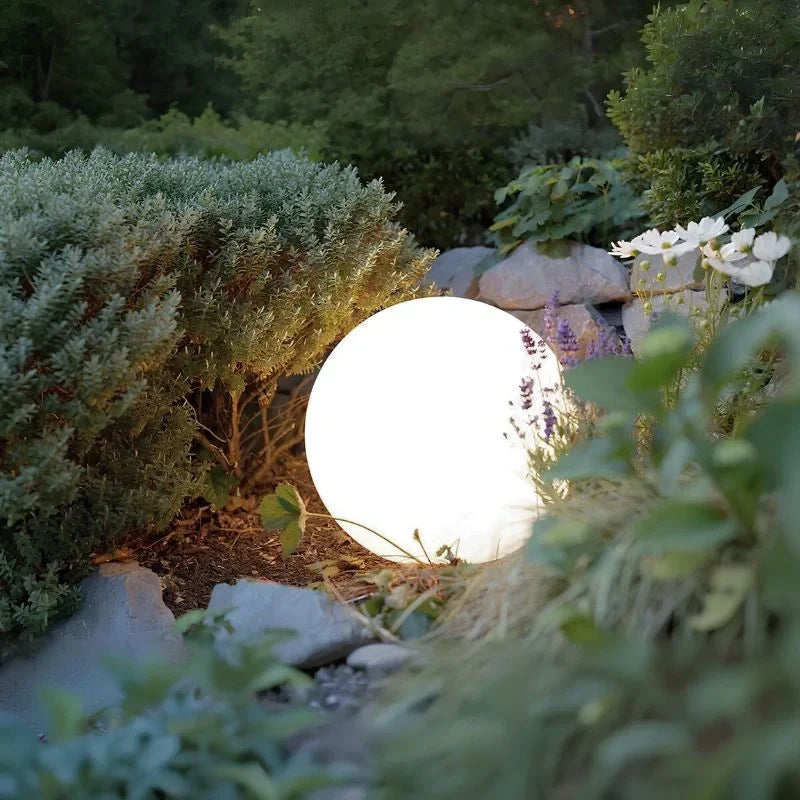 Spherical Garden Light Colour‑Changing LED