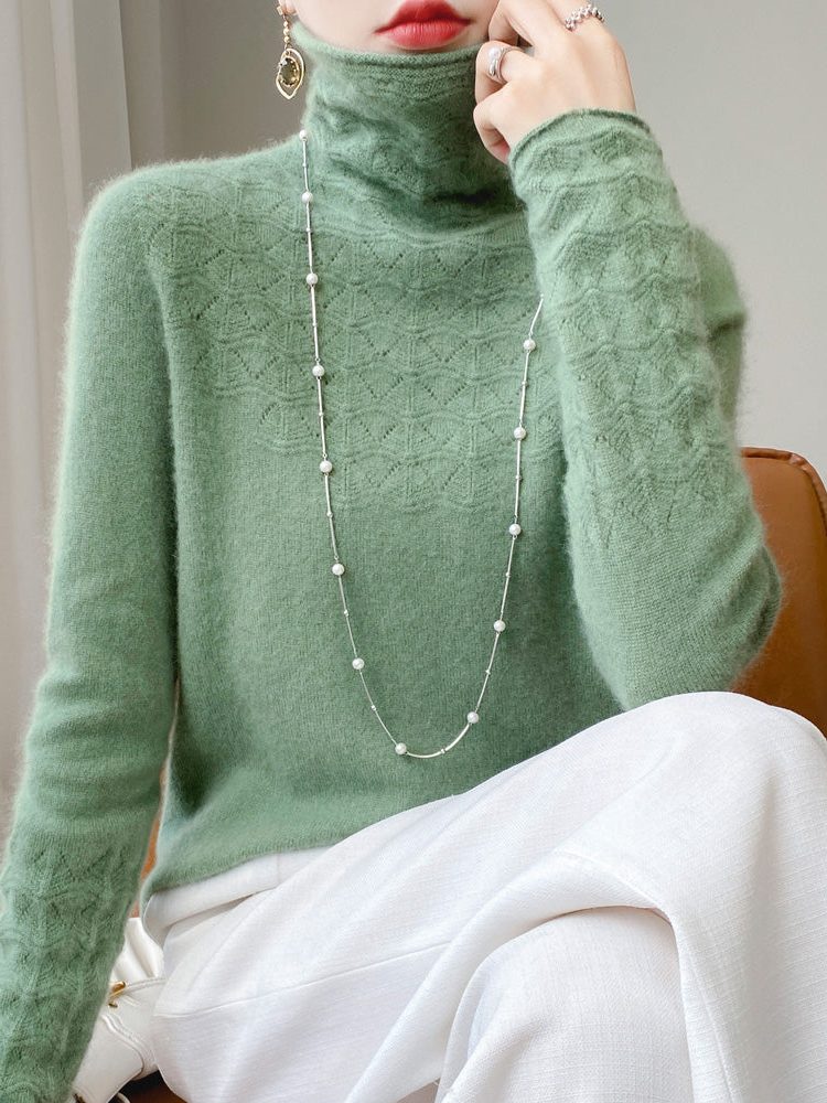 Cashmere Turtleneck Sweater with Textured Knit for Women