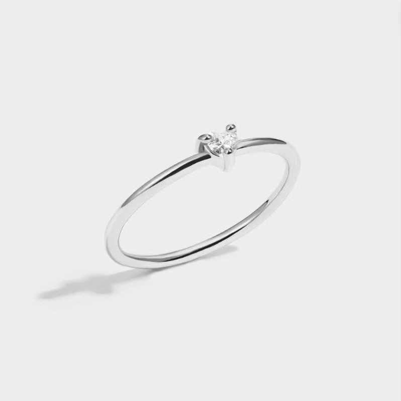 Delicate cubic zirconia ring with little heart