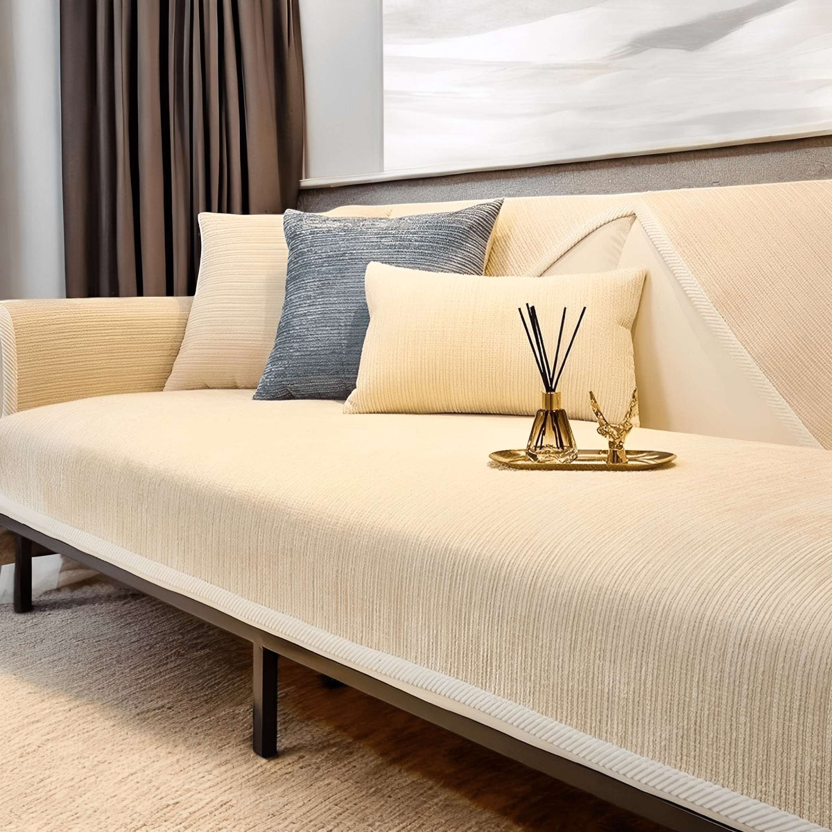 Non-Slip Protective Sofa Cover - Washable & Water-Repellent