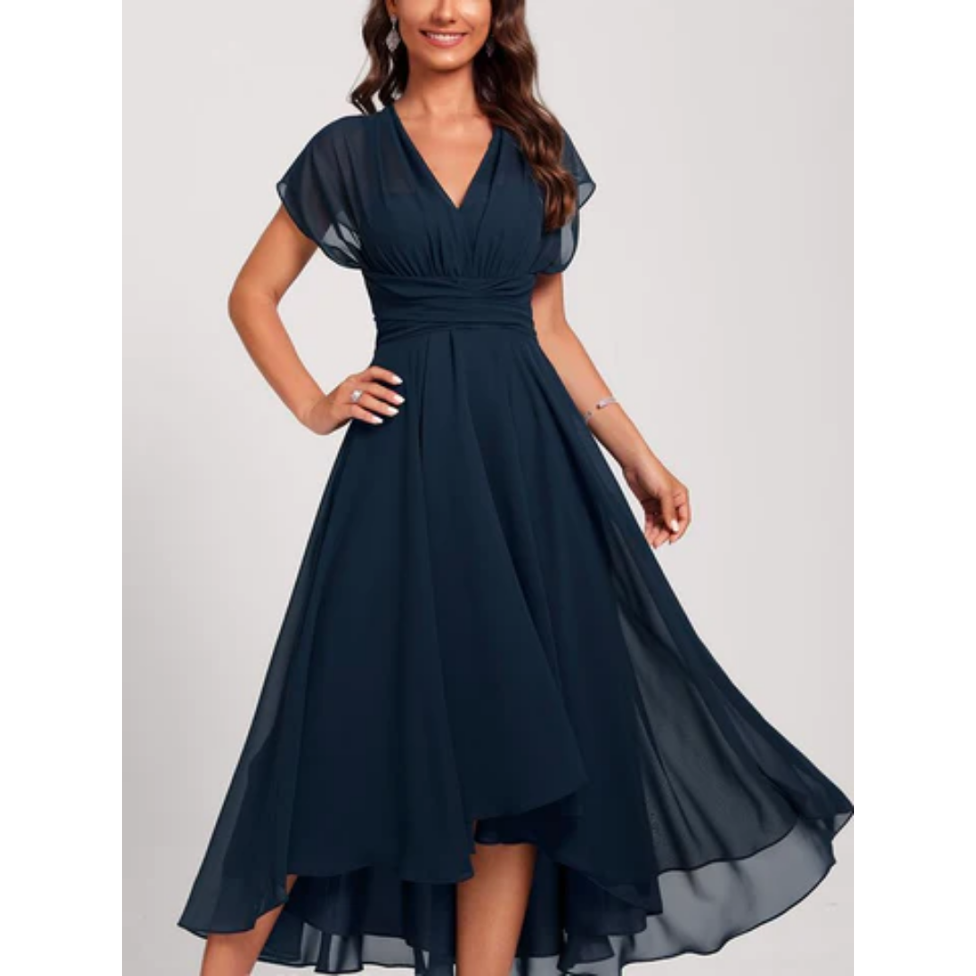 Elegant Flowing Timeless Chiffon Evening Dress