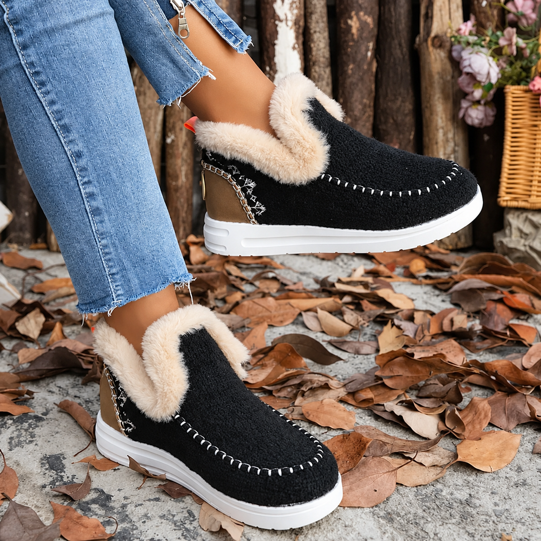 Women's Slip-On Trainers with Plush Lining