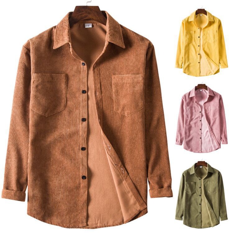 Corduroy shirt for men with a structured design and practical chest pockets Chic und Stil