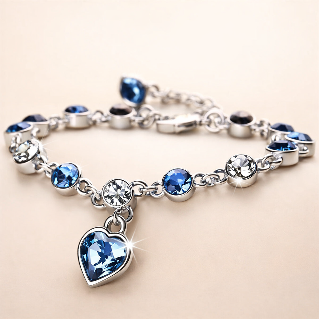 Soft shine white gold bracelet with little heart.