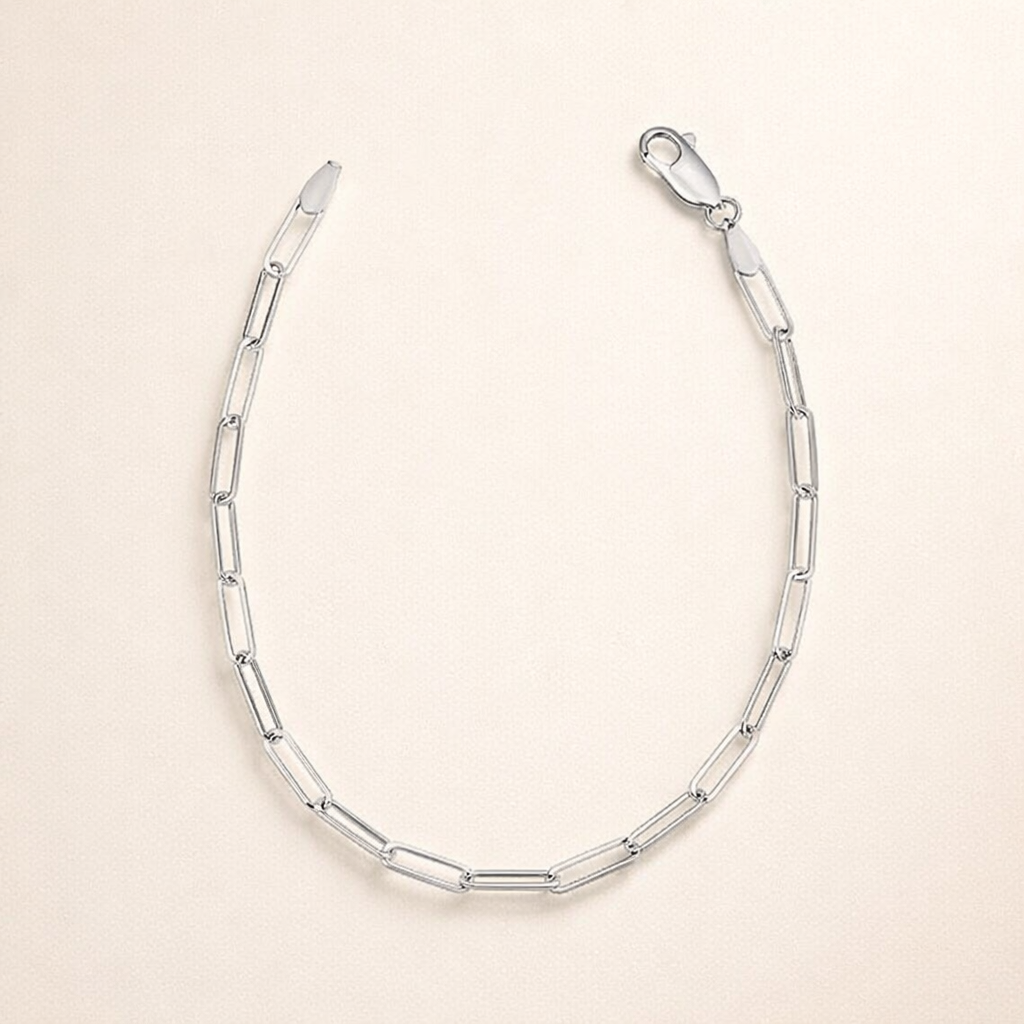 Elegant white gold link bracelet