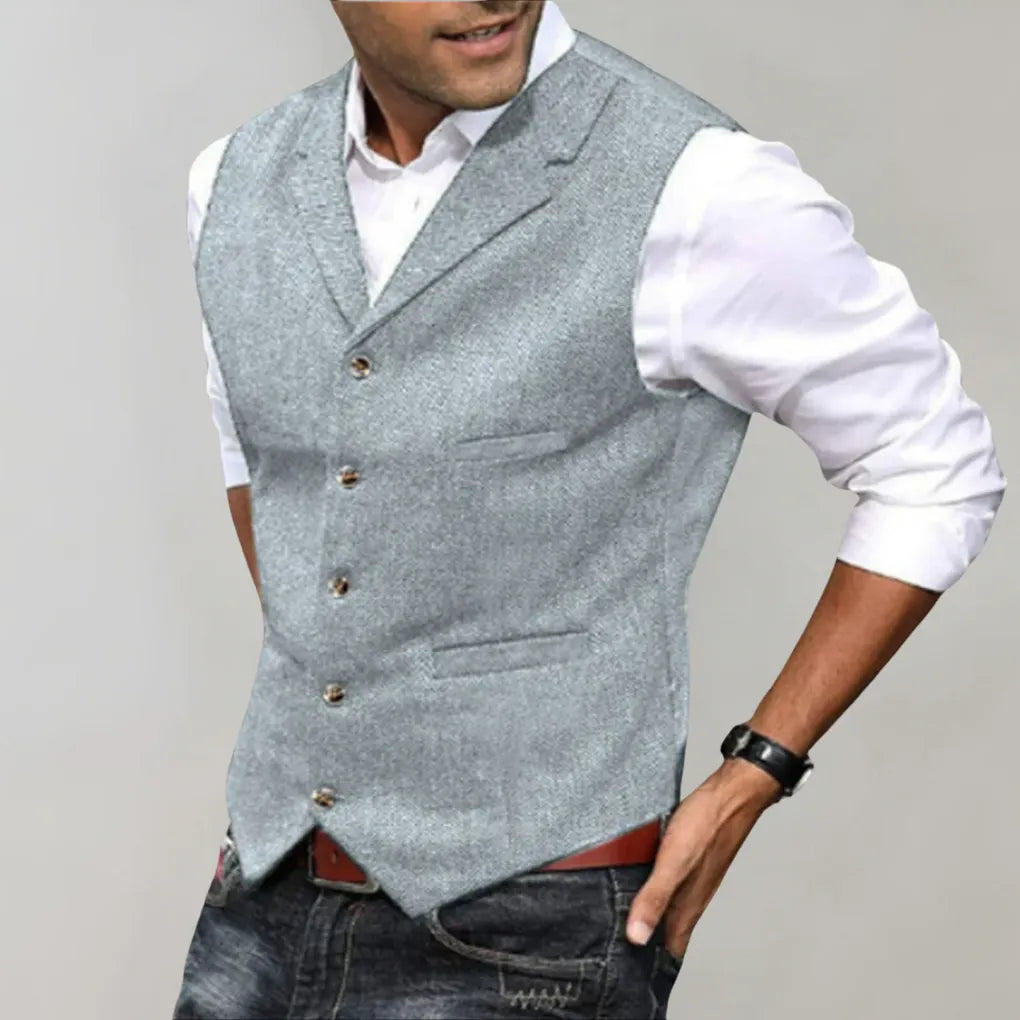 Men’s Elegant Suit Vest – Refined Layer for Formal Looks
