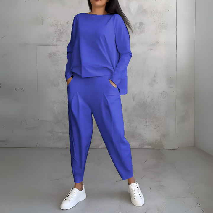 Two-Piece Casual Set with Round Neck and Long Sleeves