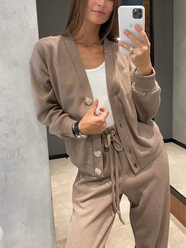 Chic und Stil | casual V-neck sweater and pants set