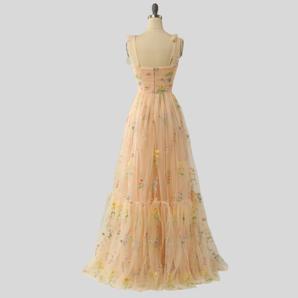 Elegant Embroidered Tulle Ball Gown – Statement Evening Wear
