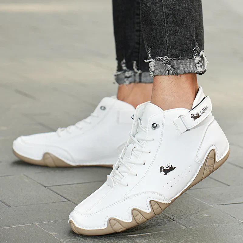 Comfortable Leather Walking Shoes with Arch Support
