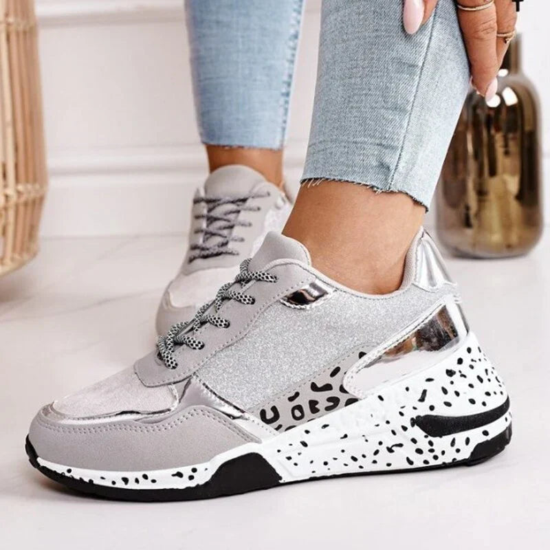 Women's ergonomic Sneakers