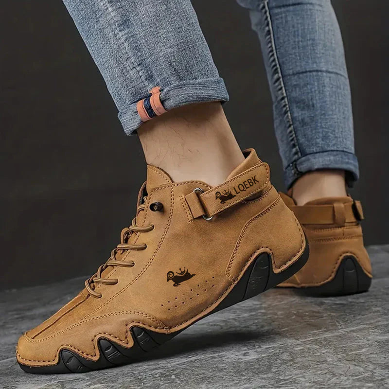 Comfortable Leather Walking Shoes with Arch Support