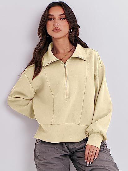 Women's sweatshirt with short zip Lune London