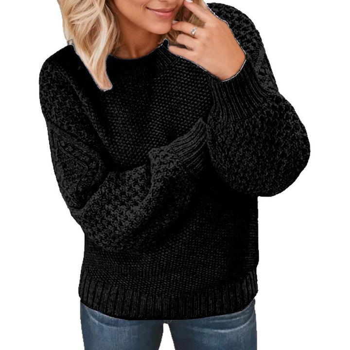 Thick knitted sweater for women with voluminous sleeves and a unique texture Chic und Stil