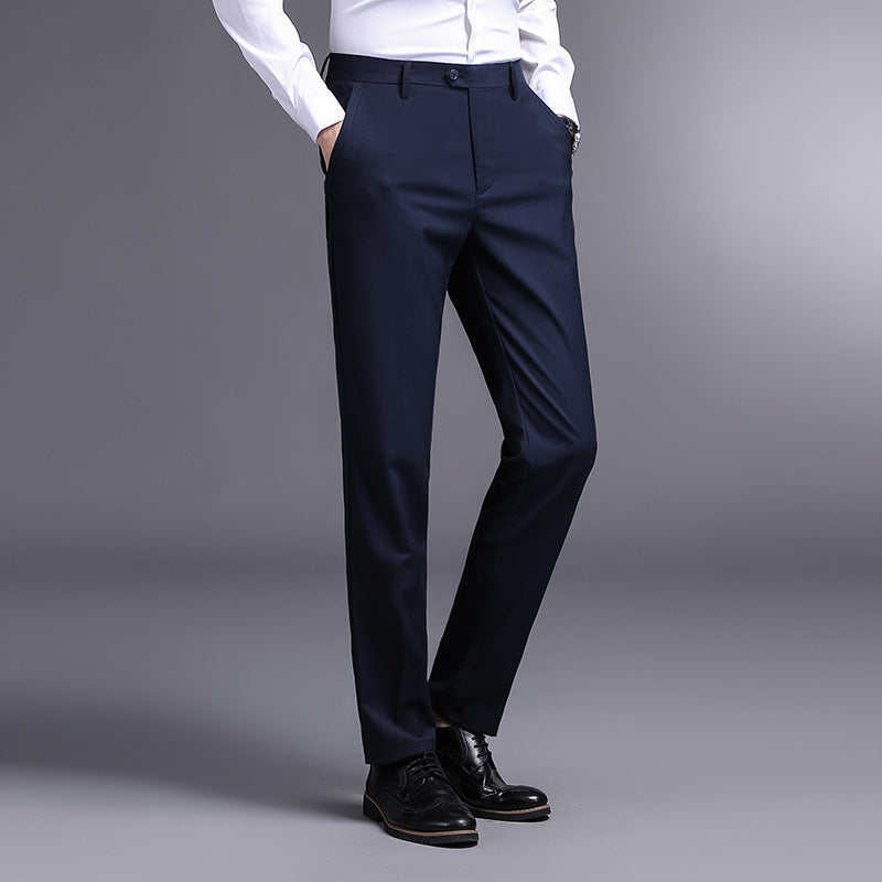 Elegant suit trousers for men with a slim fit and functional pockets Lune London