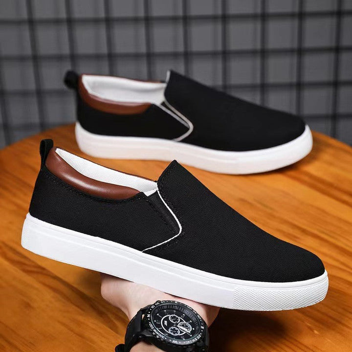 Chic and Stylish Women's Casual Slip-On Sneakers