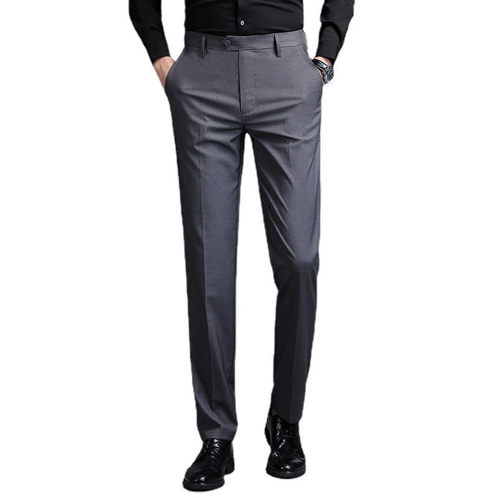 Elegant suit trousers for men with a slim fit and functional pockets Lune London