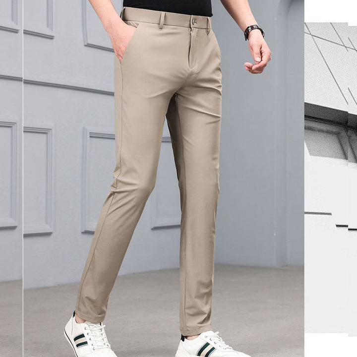 Comfortable stretch pants for men with a practical fit Lune London