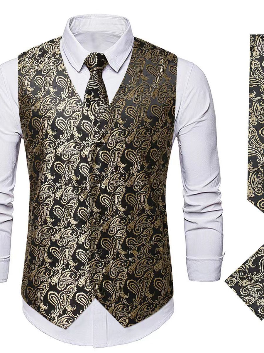 Elegant men's blazer suit set with matching tie and pocket square Lune London
