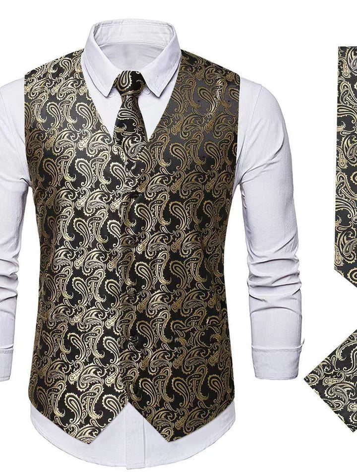 Elegant men's blazer suit set with matching tie and pocket square Lune London