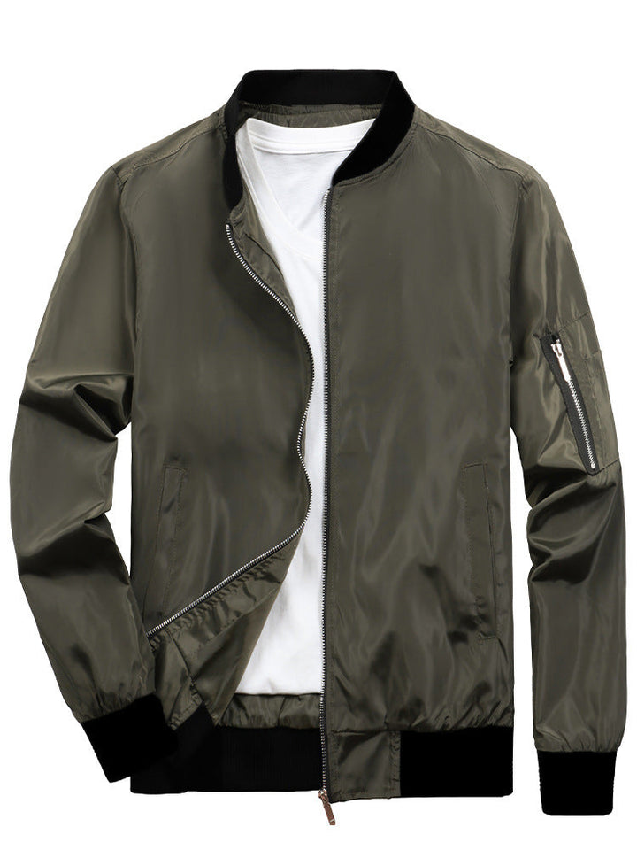 Sporty bomber jacket for men with practical zip pockets Lune London