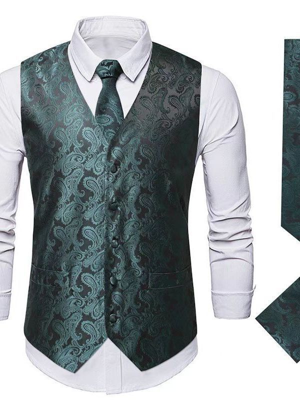 Elegant men's blazer suit set with matching tie and pocket square Lune London