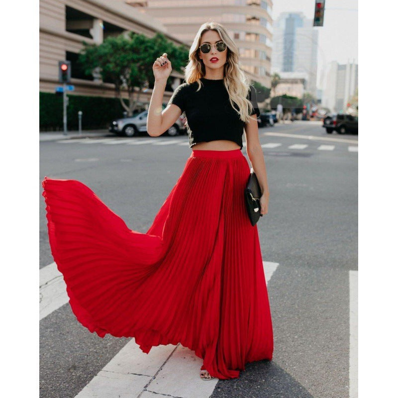 Chic und Stil Pleated Maxi Skirt for Women
