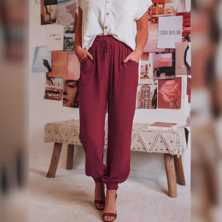 Comfortable harem pants for women with elastic waist and practical pockets Lune London