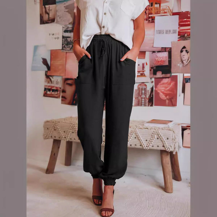Comfortable harem pants for women with elastic waist and practical pockets Lune London