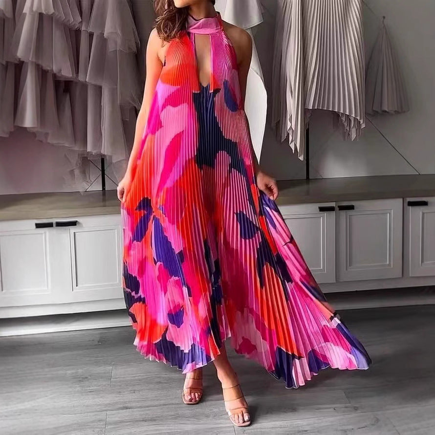 Maxi dress with pleats and floral pattern for women Lune London
