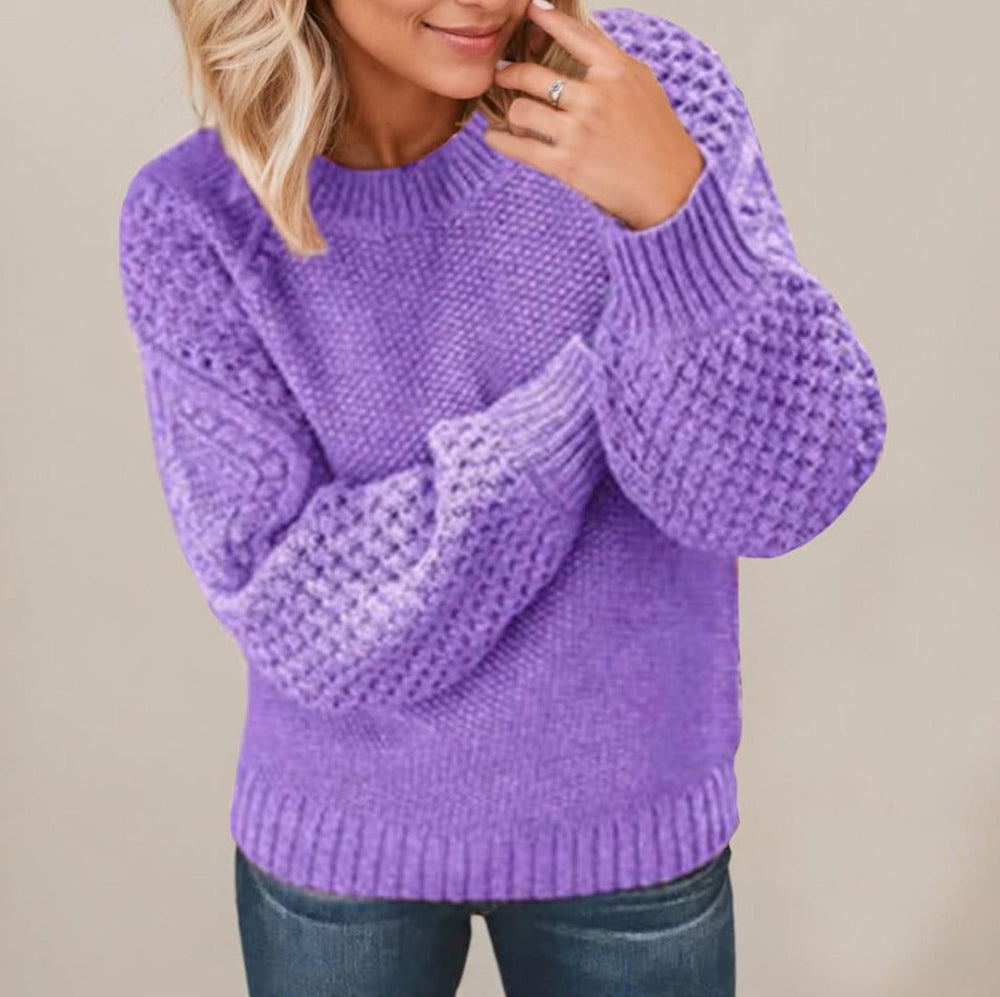 Thick knitted sweater for women with voluminous sleeves and a unique texture Chic und Stil