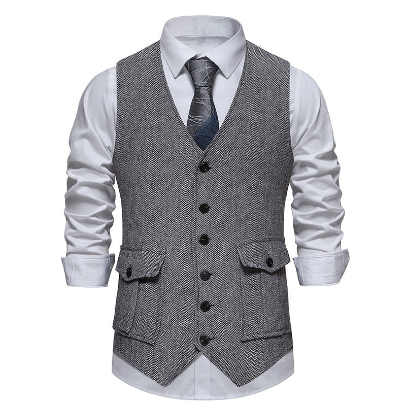 Elegant men's vest with classic herringbone pattern and practical pockets Lune London