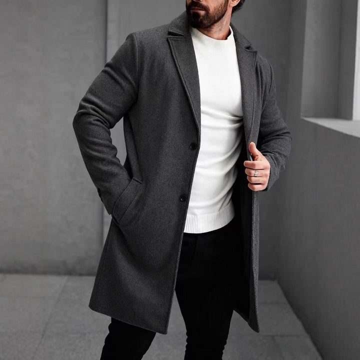 Elegant wool coat for men with a slim silhouette Chic und Stil