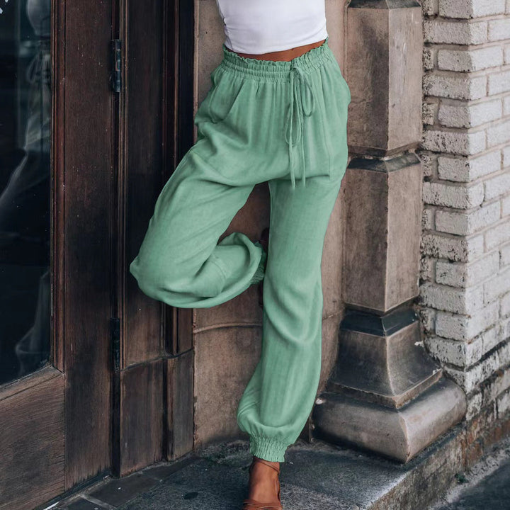 Comfortable harem pants for women with elastic waist and practical pockets Lune London