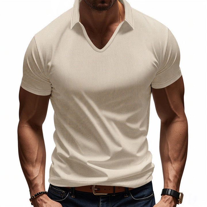 Short sleeve polo shirt for men with modern structured design Lune London