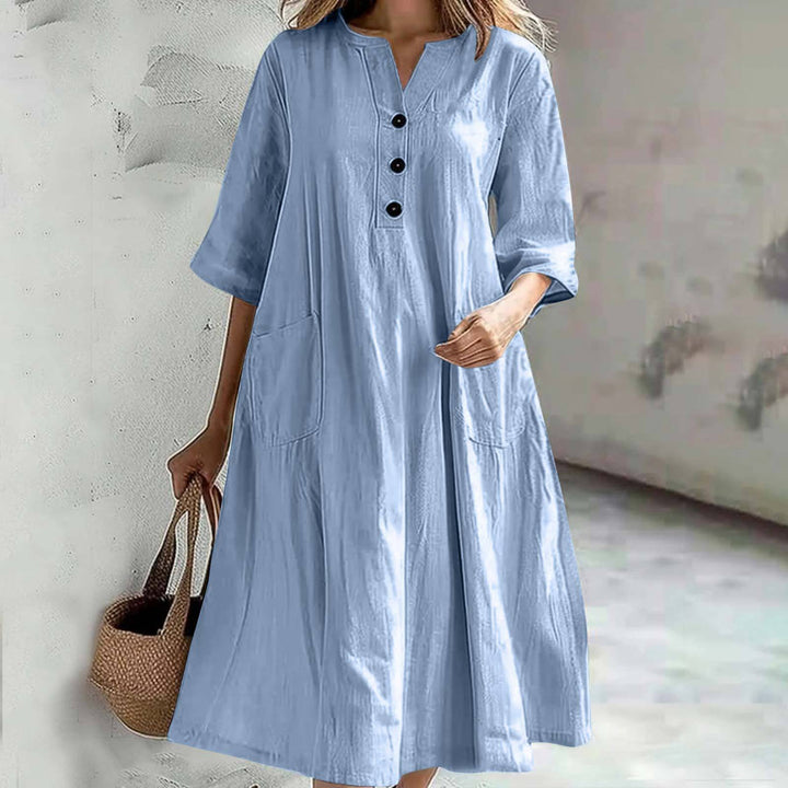 Casual linen dress for ladies with practical pockets and chic button details