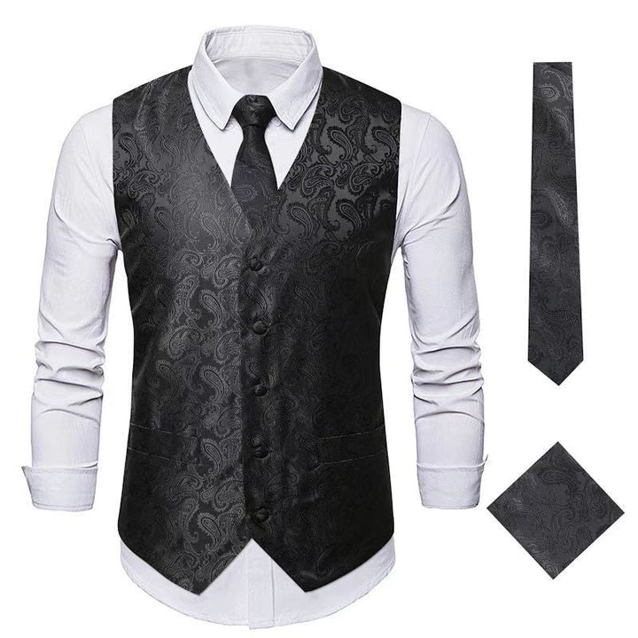 Elegant men's blazer suit set with matching tie and pocket square Lune London