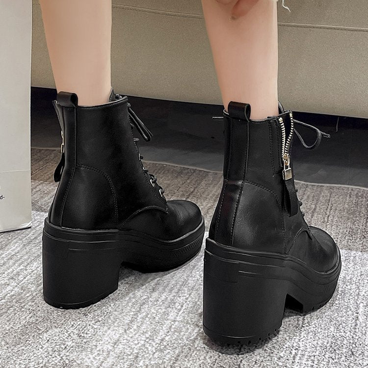 Women's platform boots with lace-up construction and sturdy profile Chic and Style