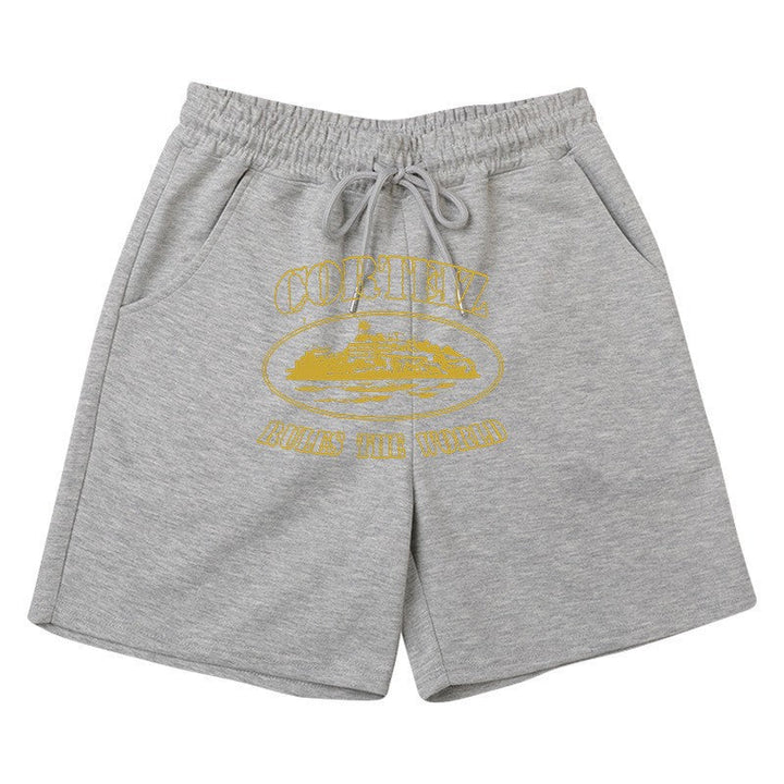 Women's comfortable sweat shorts with elastic waistband and side pockets Chic & Stil