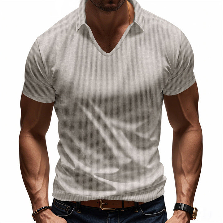 Short sleeve polo shirt for men with modern structured design Lune London