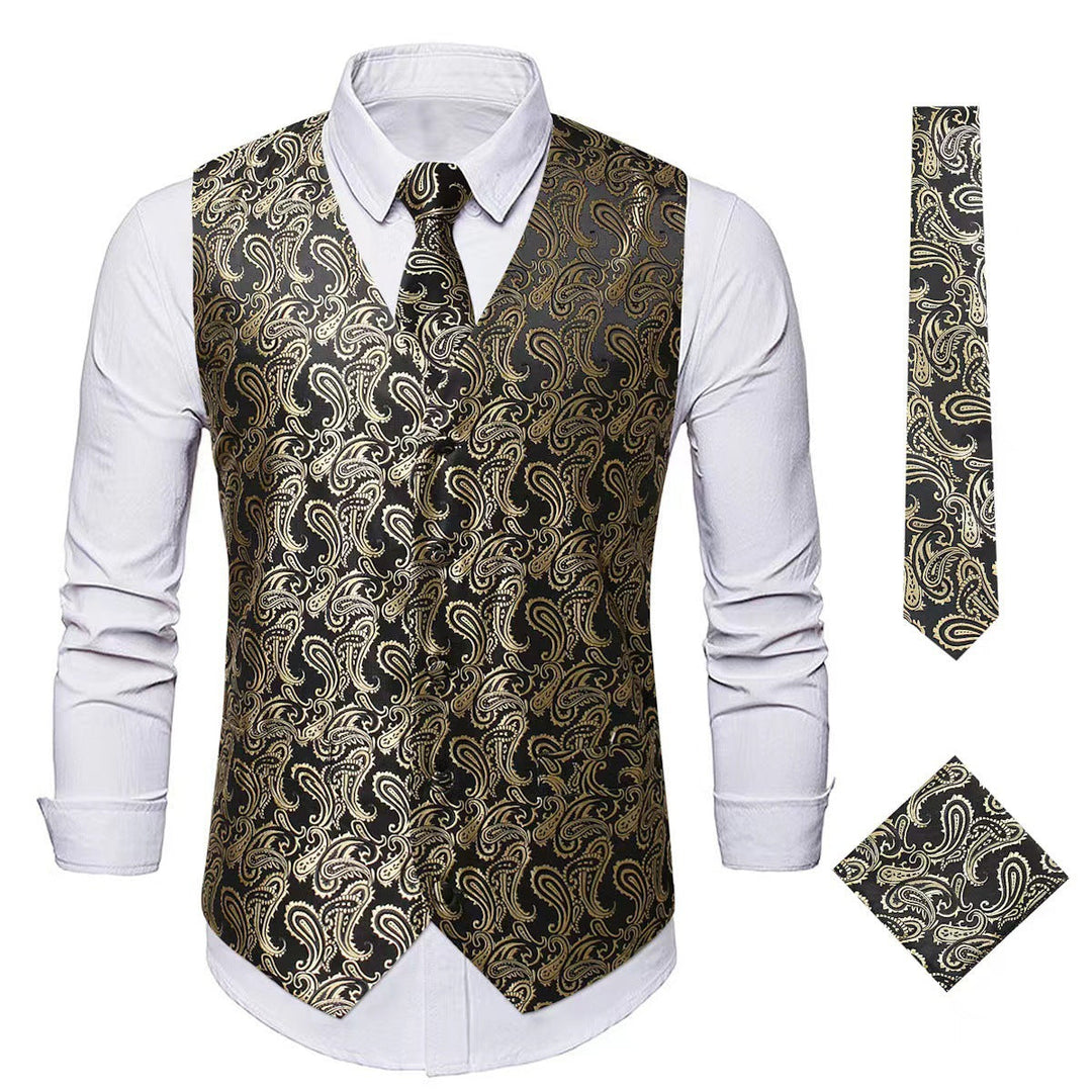 Elegant men's blazer suit set with matching tie and pocket square Lune London
