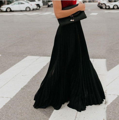 Chic und Stil Pleated Maxi Skirt for Women