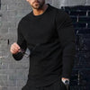 Men's long sleeve t-shirt with a trendy cut and high-quality cotton blend