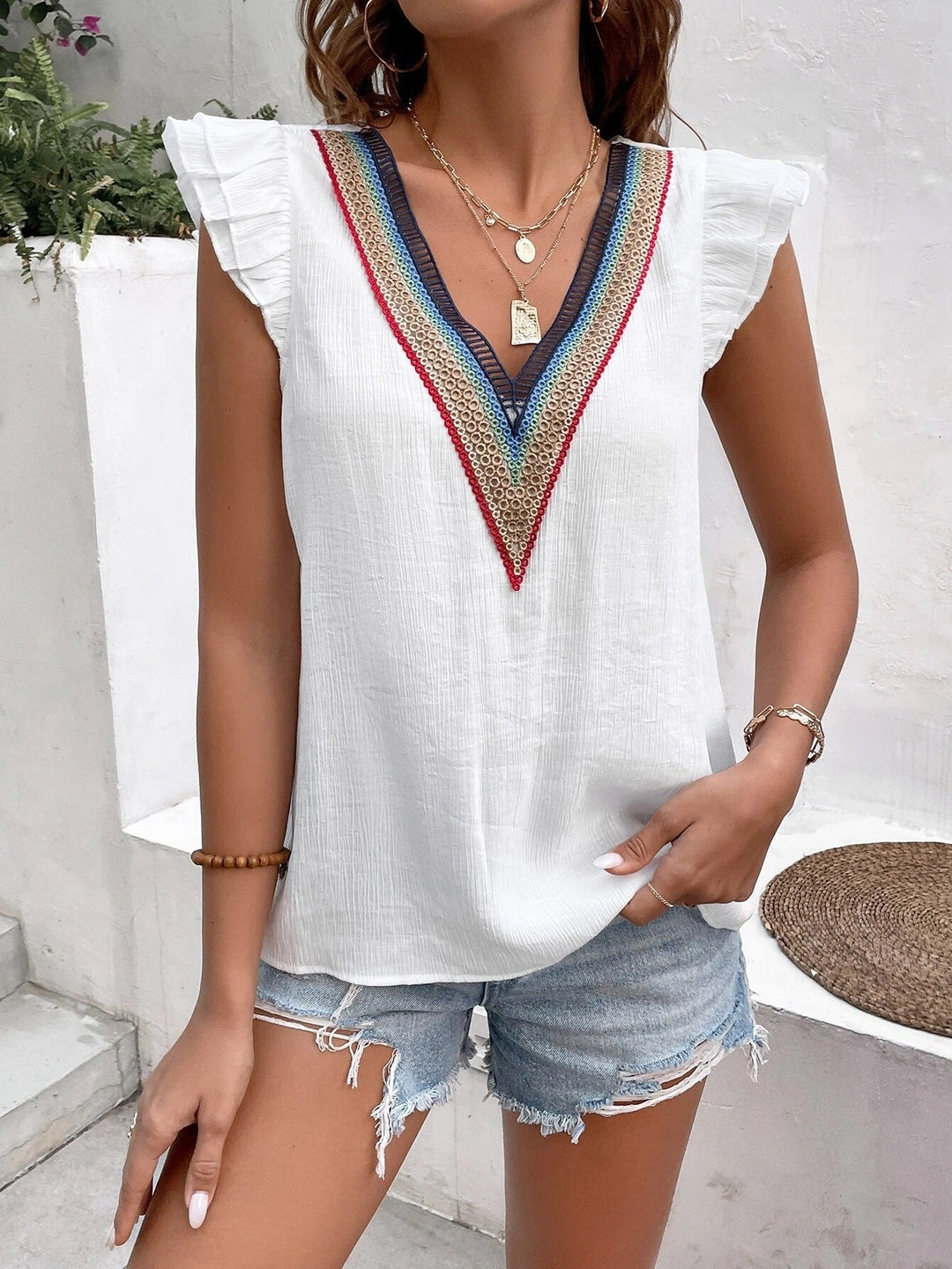 Ladies Elegant Top with Ruffled Neckline Lune London
