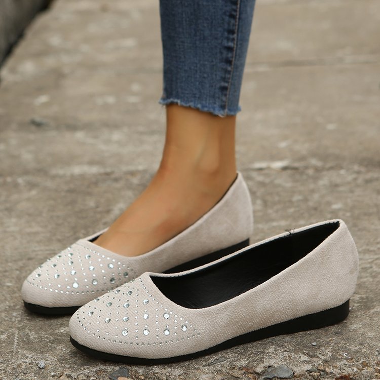 Women's Elegant Ballet Flats with Sparkling Rhinestone Detail and Comfortable Sole Chic und Stil