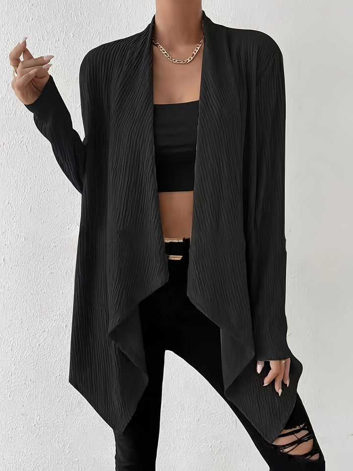 Women’s casual knitted jacket with structured design and open front Lune London