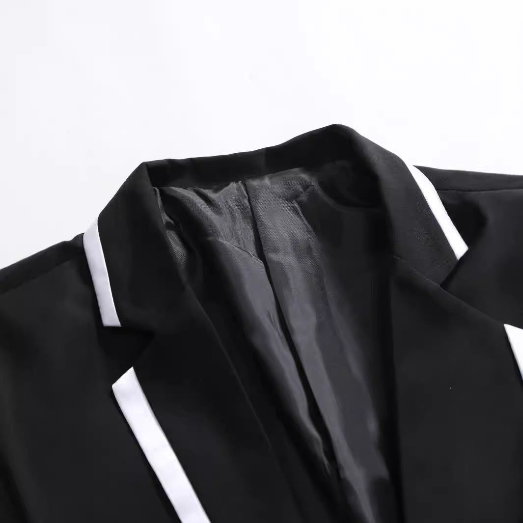 Elegant suit for men with contrast lapel Lune London